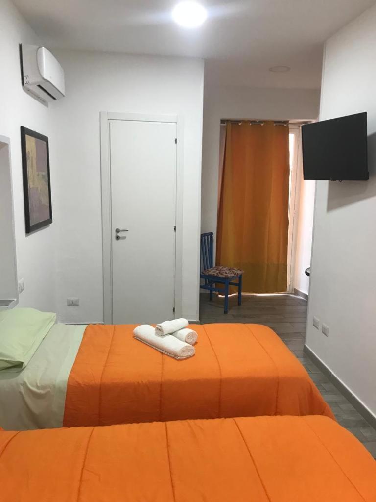 Hotel Binario 31 à Palerme Extérieur photo